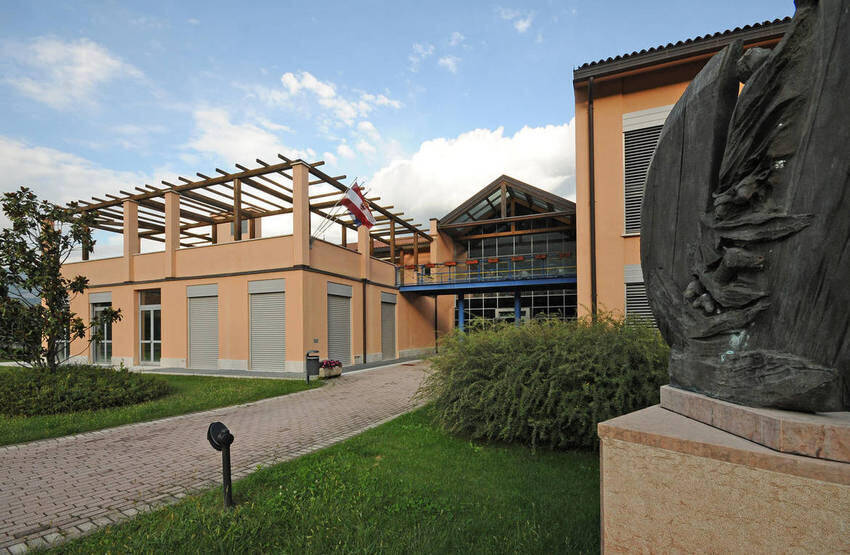 Immagine: 09. Centro Servizi Anziani San M. Kolbe - Borgo Sacco