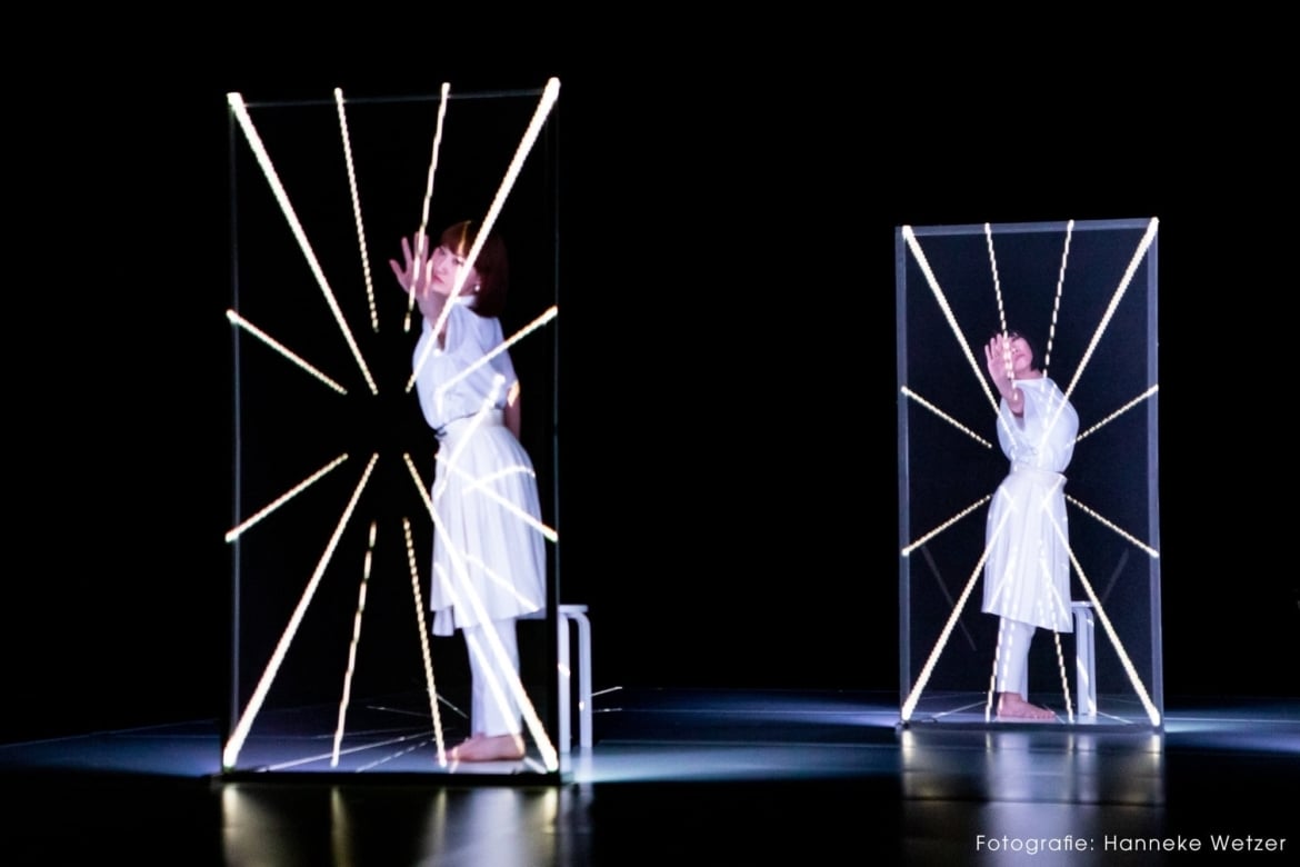 Discrete Figures Hanneke Wetzer Web 2