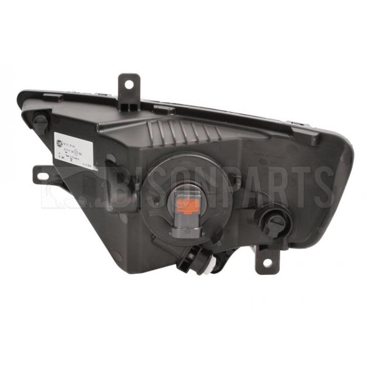 FRONT FOG LAMP DRIVER SIDE RH (SPORTS VERSION)