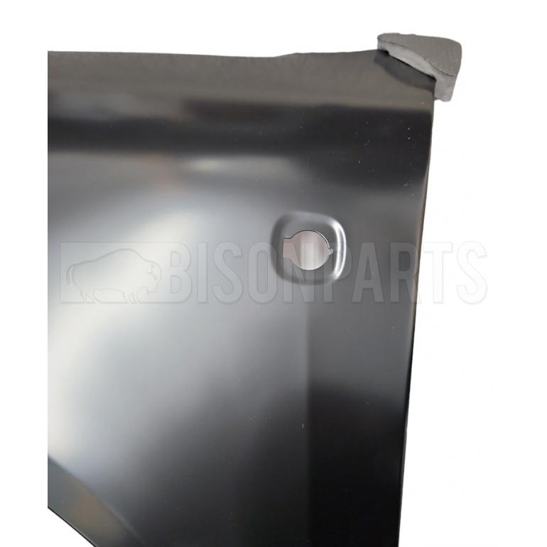 FRONT WING WITH ROUND / SQUARE INDICATOR HOLE PASSENGER SIDE LH