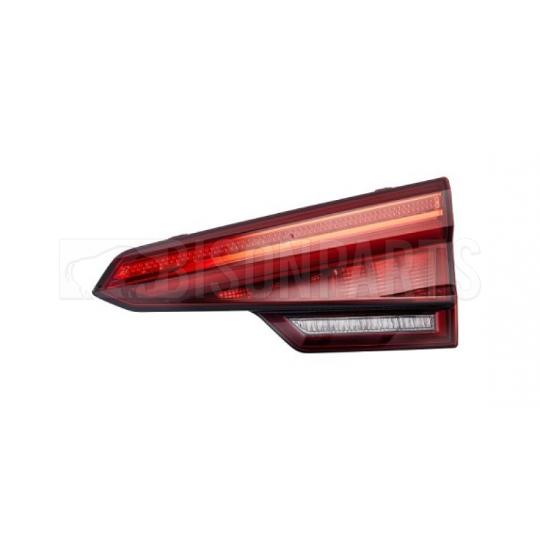REAR LAMP DRIVERS SIDE RH