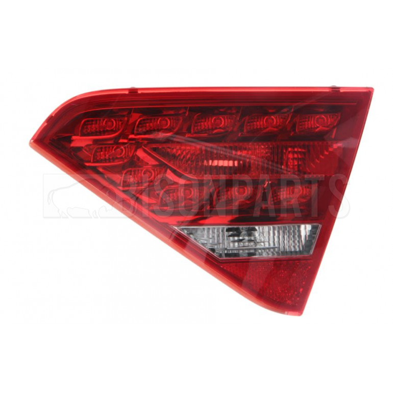 REAR LAMP DRIVERS SIDE RH