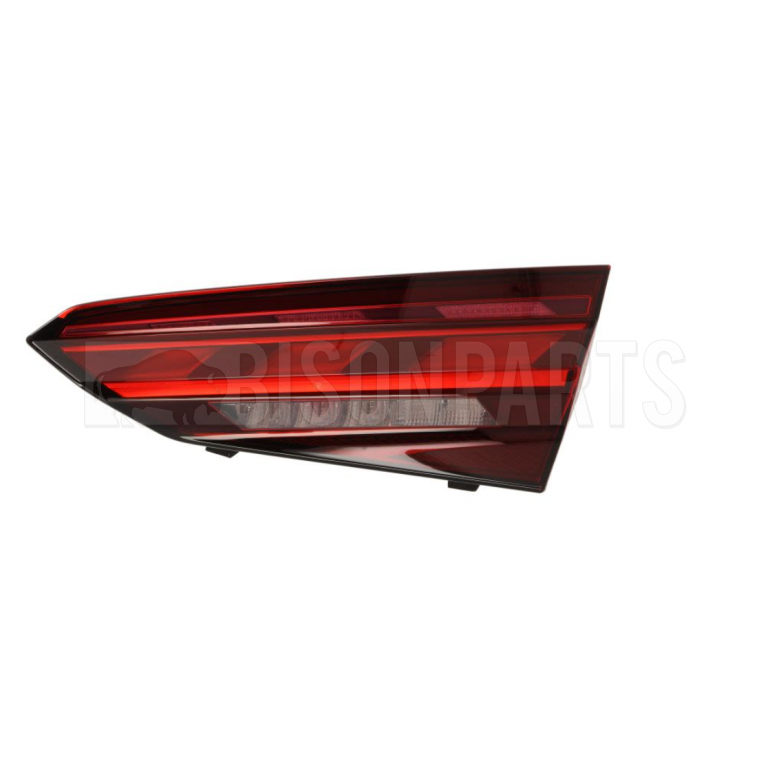 REAR LAMP DRIVERS SIDE RH