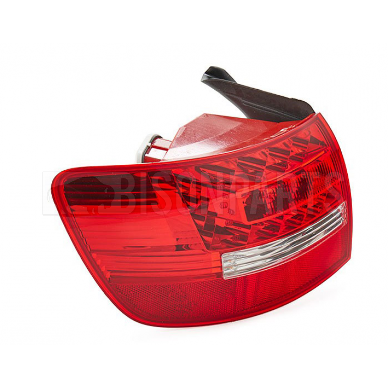 REAR LAMP PASSENGER SIDE LH