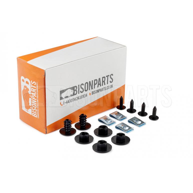 FRONT INNER WHEEL LINER FITTING KIT