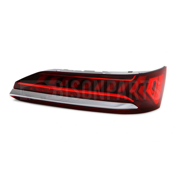 REAR LAMP DRIVERS SIDE RH
