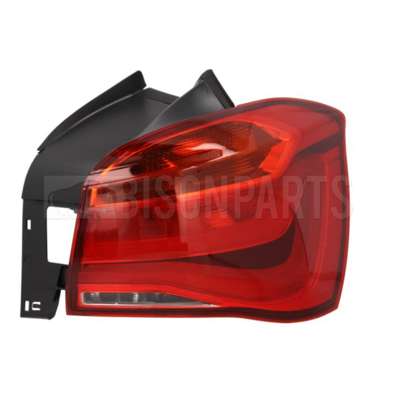 REAR OUTER LAMP DRIVERS SIDE RH