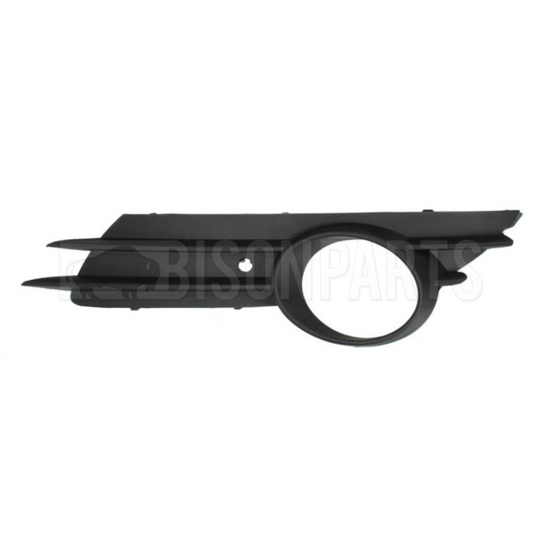 FRONT BUMPER FOG LAMP TRIM (WITH HOLE) PASSENGER SIDE LH