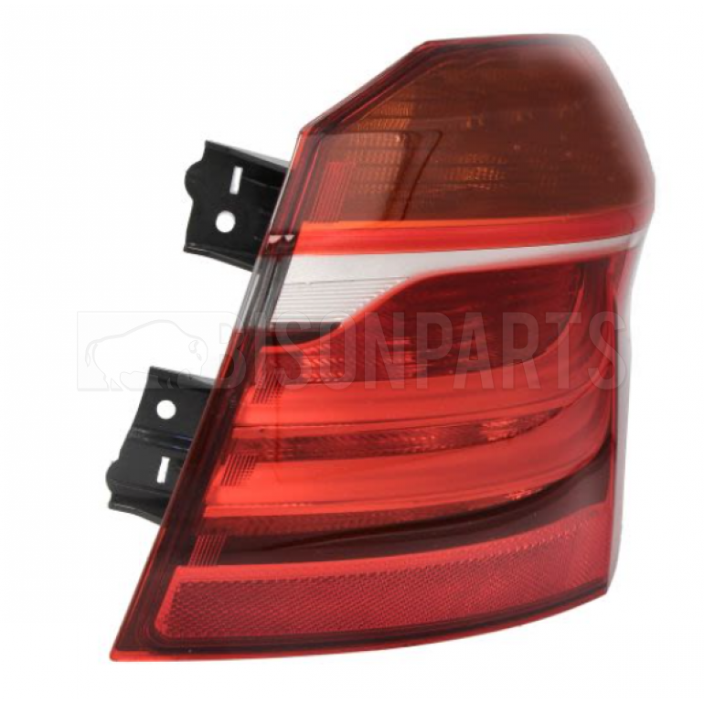 REAR OUTER LAMP DRIVERS SIDE RH