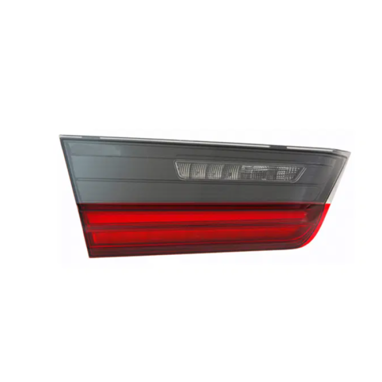 REAR LAMP PASSENGER SIDE LH