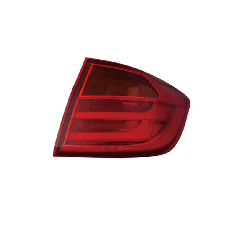 REAR LAMP DRIVERS SIDE RH