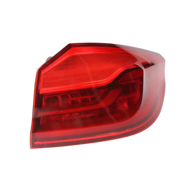 REAR LAMP DRIVERS SIDE RH