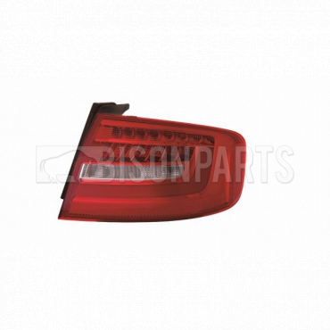 REAR LAMP DRIVERS SIDE RH