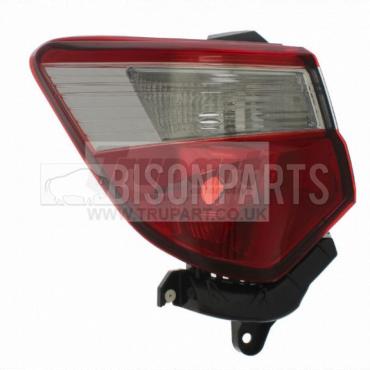 REAR CLEAR LAMP PASSENGER SIDE LH