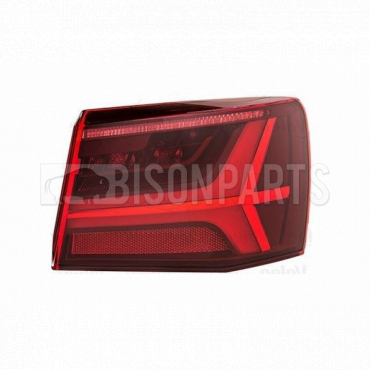 REAR LAMP DRIVERS SIDE RH