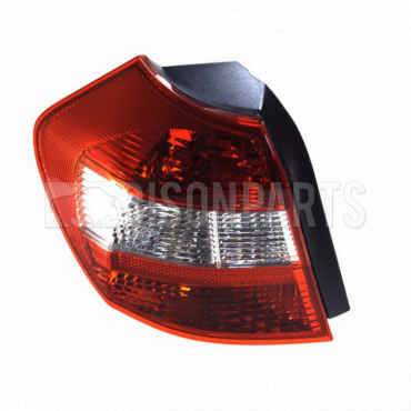 REAR LAMP DRIVERS SIDE RH