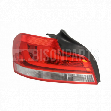 REAR LAMP PASSENGER SIDE LH