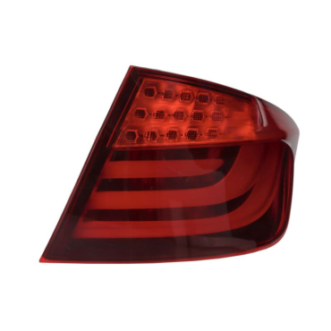 REAR LAMP DRIVERS SIDE RH