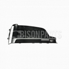 FOG LIGHT GRILLE DRIVERS SIDE RH