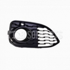FOG LIGHT GRILLE DRIVERS SIDE RH
