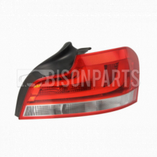 REAR LAMP DRIVERS SIDE RH