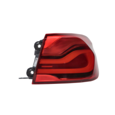 REAR LAMP DRIVERS SIDE RH