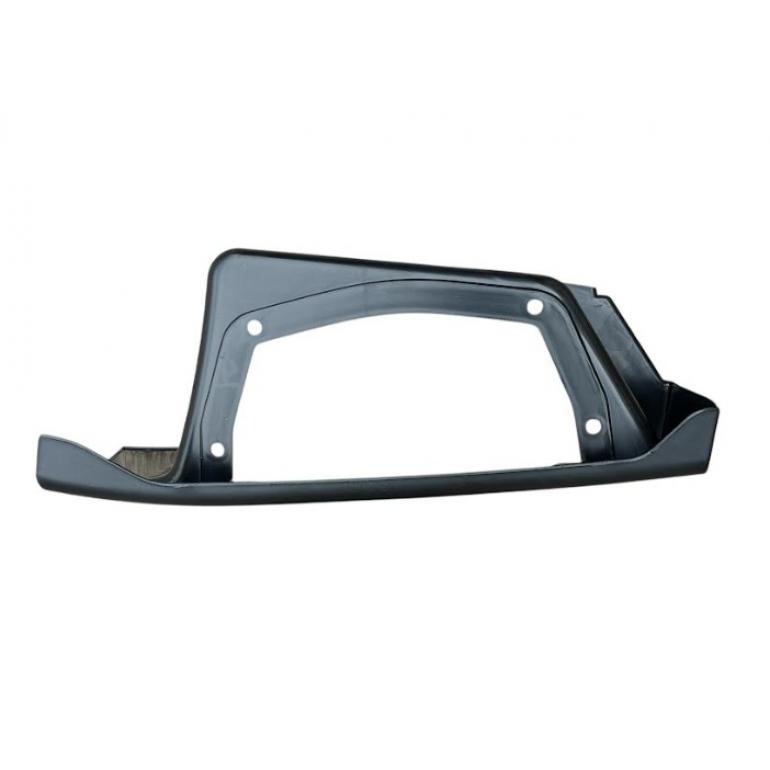 LOWER STEP SURROUND PASSENGER SIDE LH