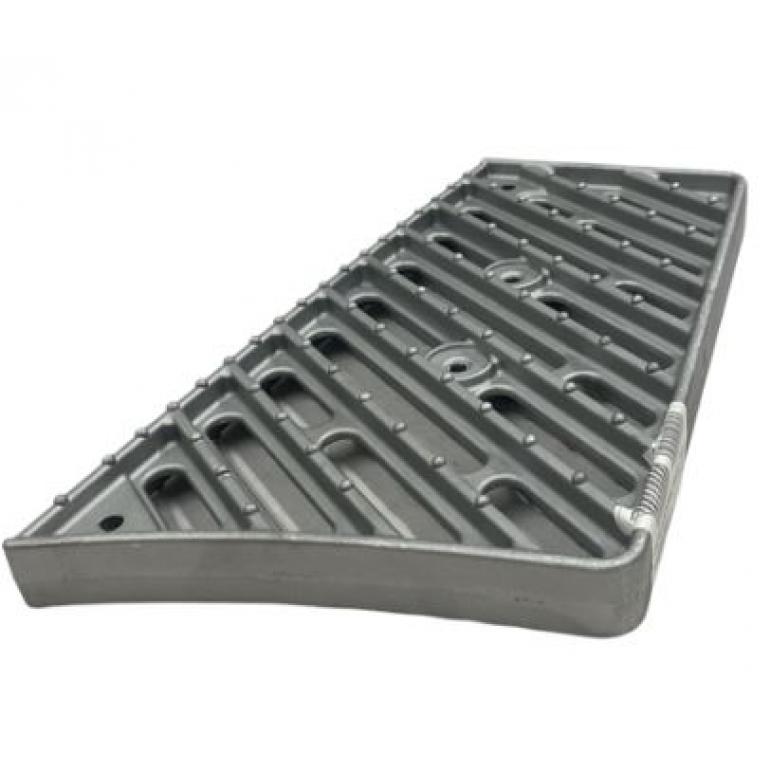 LOWER STEP SURROUND & UPPER STEPWING TREAD PLATE FITS RH OR LH
