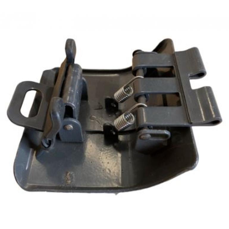 CAB MUDGUARD FINISHING TRIM FITS RH OR LH