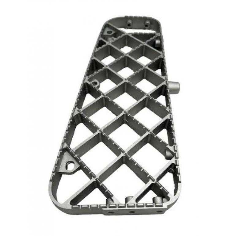 MIDDLE STEP TREAD PLATE FITS RH OR LH