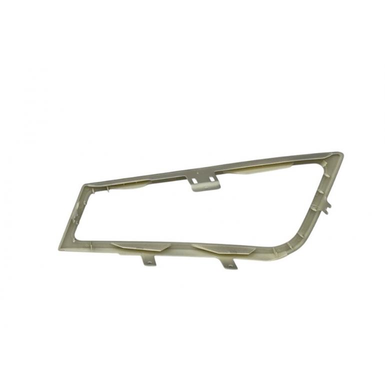 SILVER FOG & SPOT LAMP SURROUND TRIM DRIVER SIDE RH