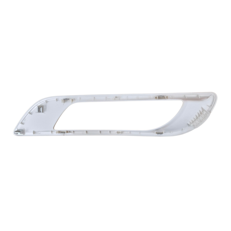 FOG & SPOT LAMP SURROUND BEZEL DRIVER SIDE RH