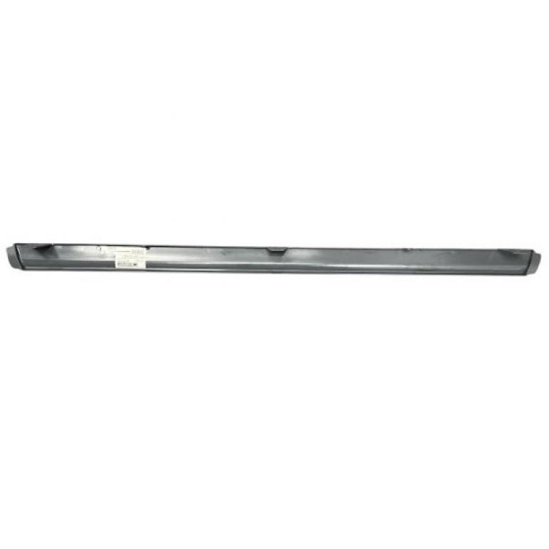 TEXTURED PLASTIC CENTRE LOWER BUMPER SPOILER