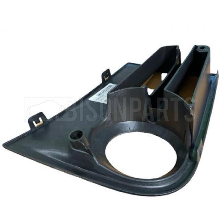 FOG LAMP SURROUND BEZEL DRIVER SIDE RH