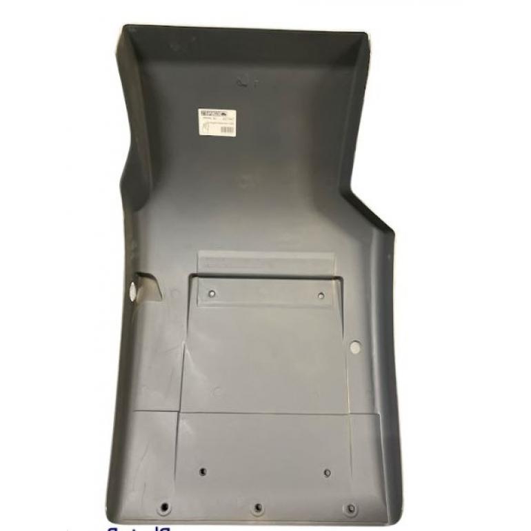 GREY CAB REAR DROPWING DRIVER SIDE RH