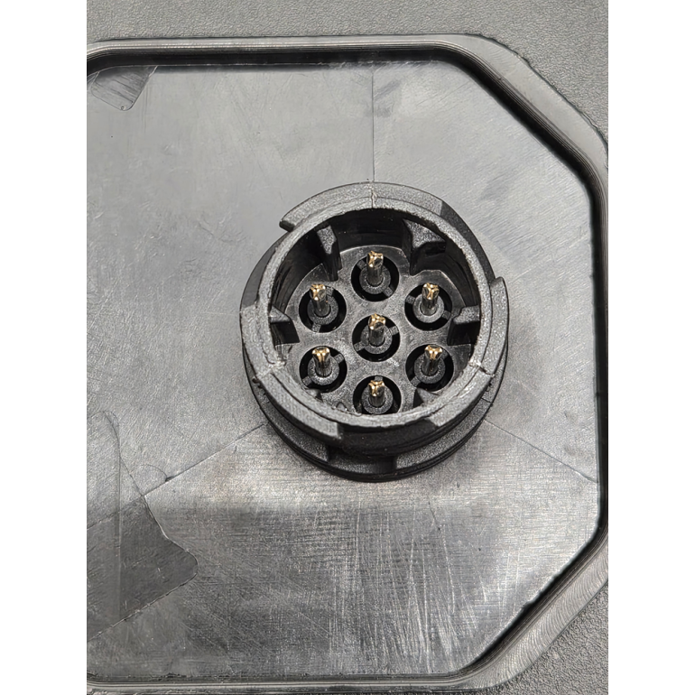 REAR COMBINATION LAMP DRIVER SIDE RH
