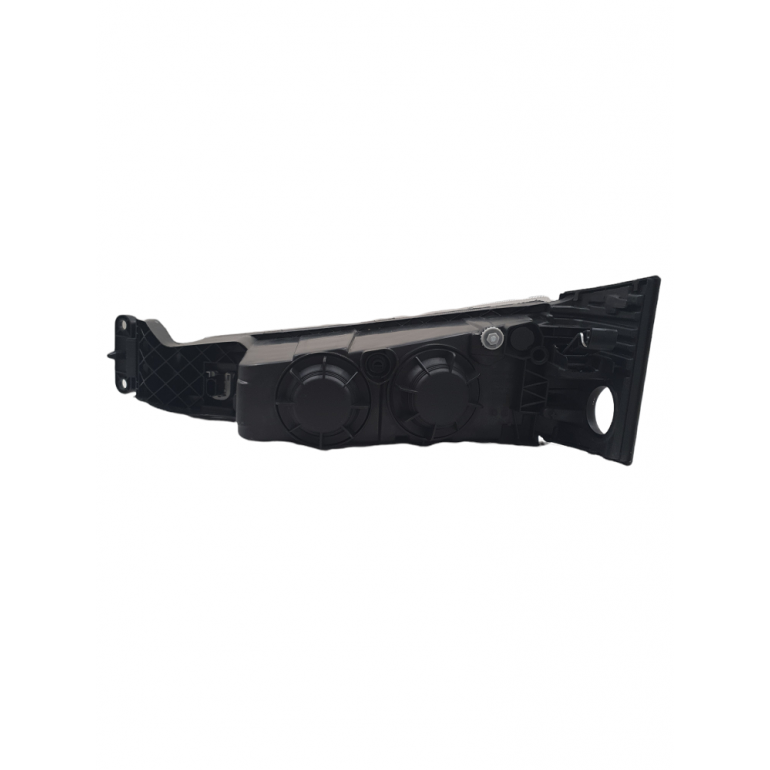 FRONT FOG & SPOT LAMP DRIVERS SIDE RH