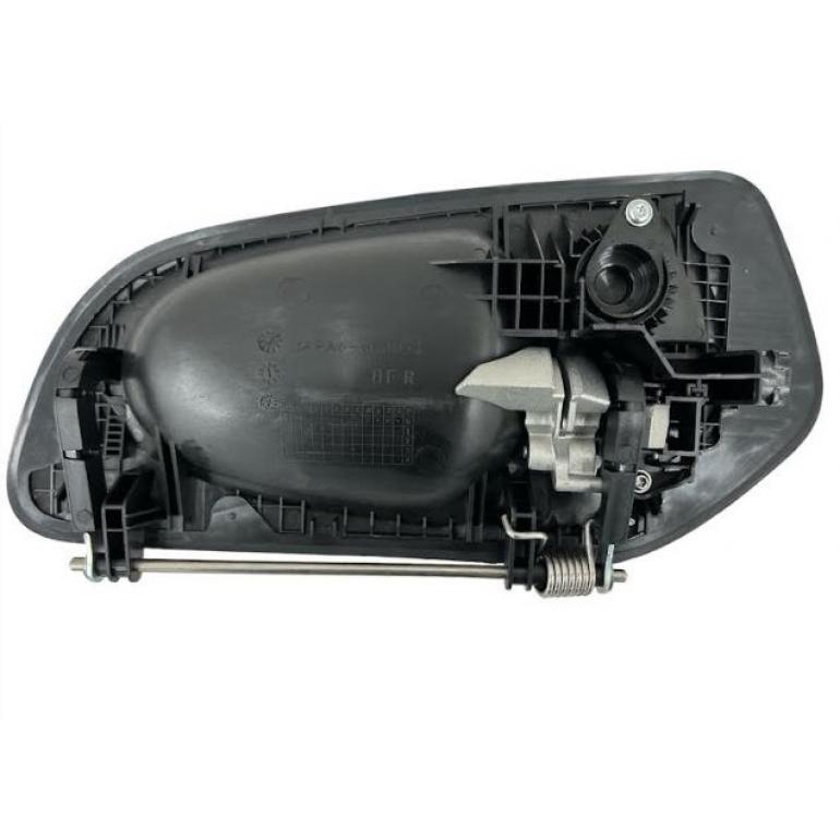 FRONT OUTER DOOR HANDLE DRIVER SIDE RH