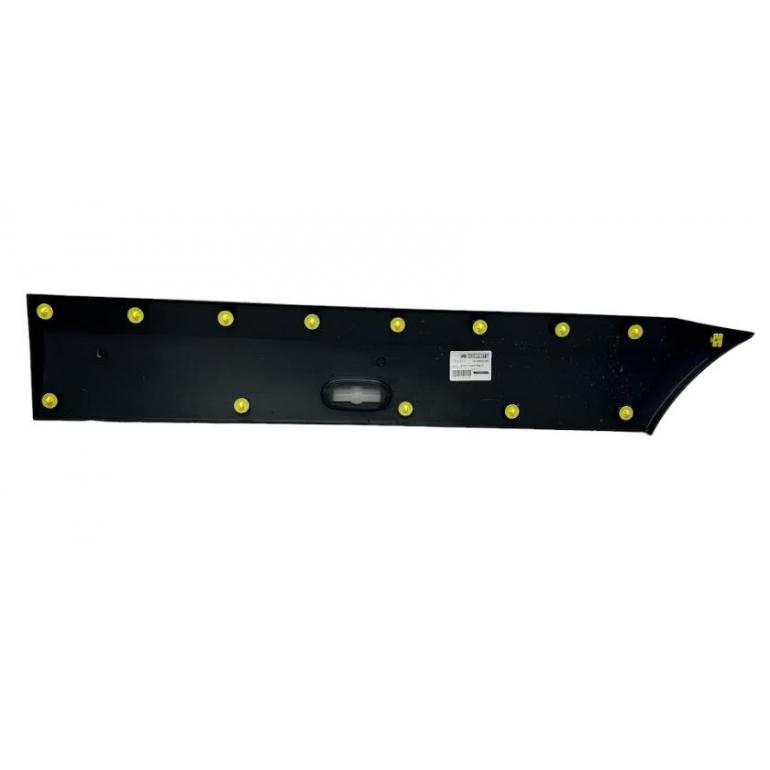 LOWER PROTECTIVE TRIM PANEL DRIVER SIDE RH