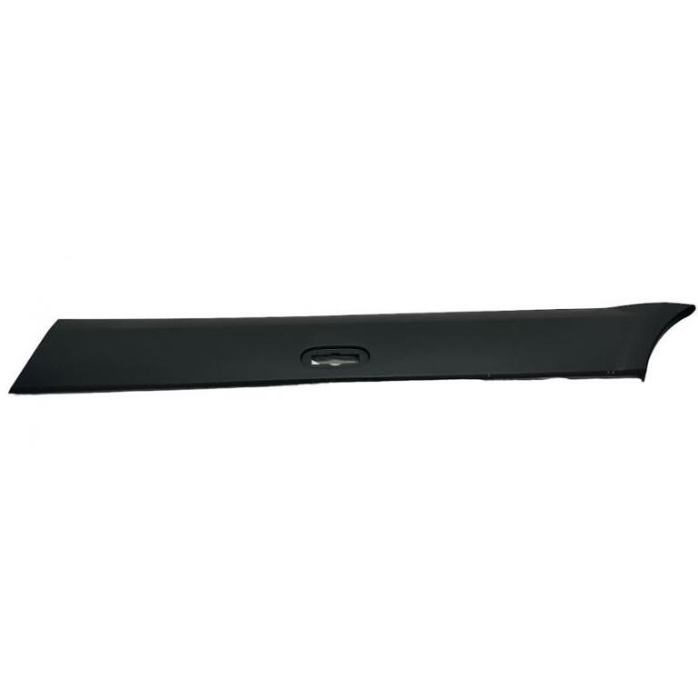 LOWER PROTECTIVE TRIM PANEL PASSENGER SIDE LH