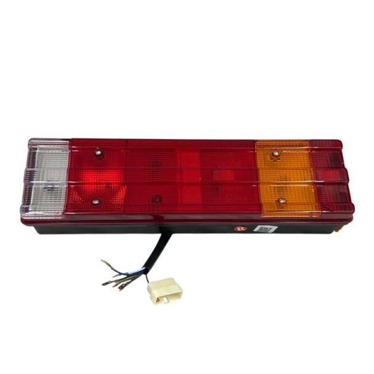 REAR COMBINATION LAMP FITS RH OR LH