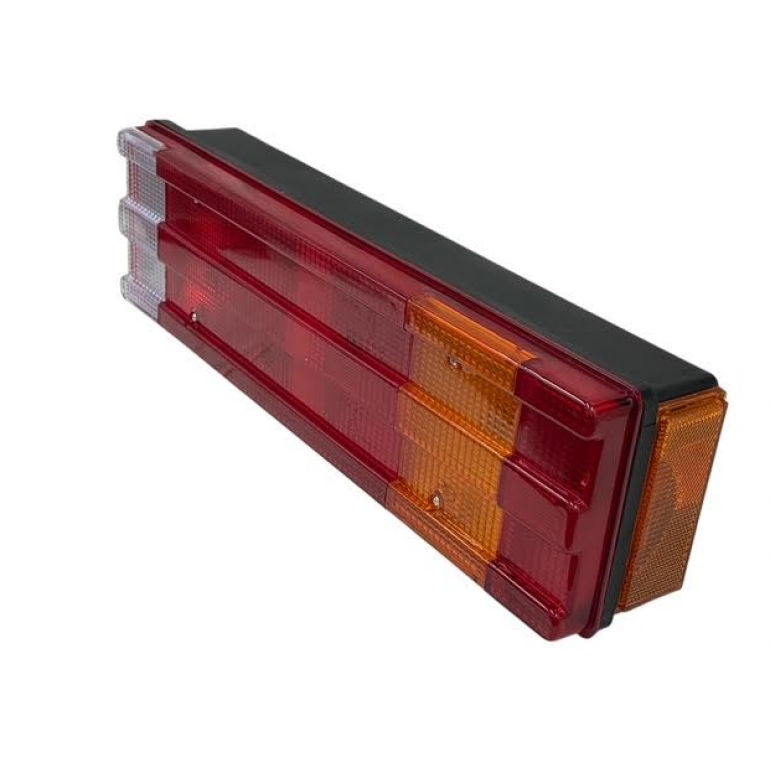 REAR COMBINATION LAMP FITS RH OR LH