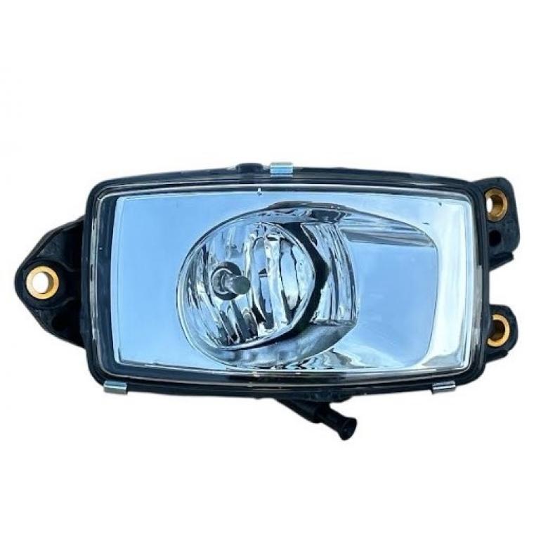 FRONT FOG LAMP DRIVER SIDE RH