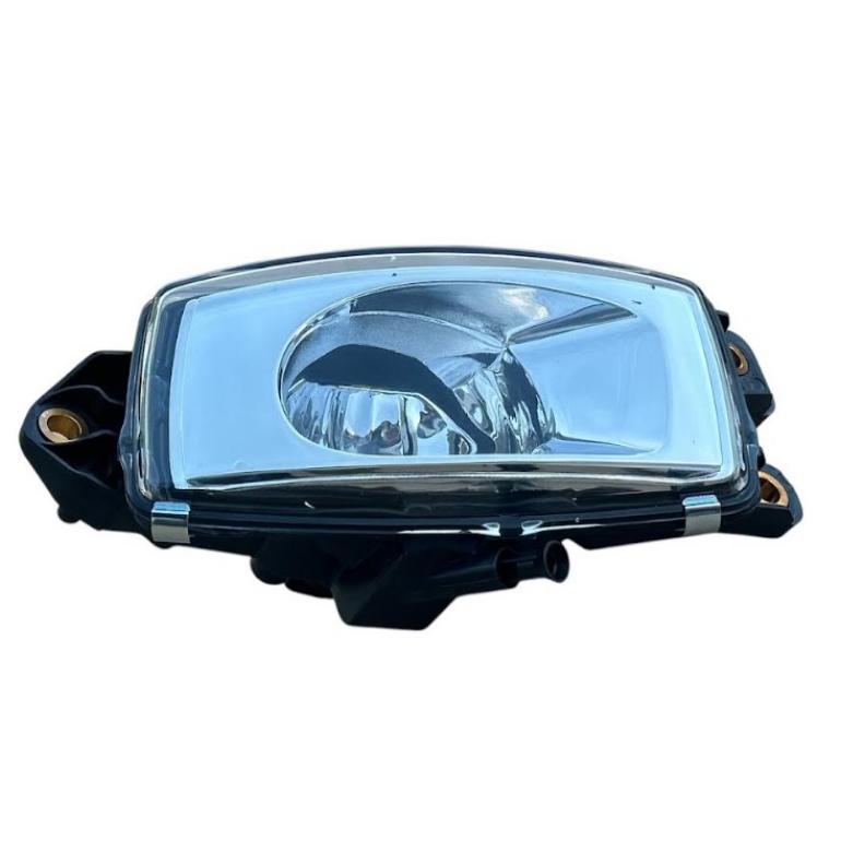 FRONT FOG LAMP DRIVER SIDE RH