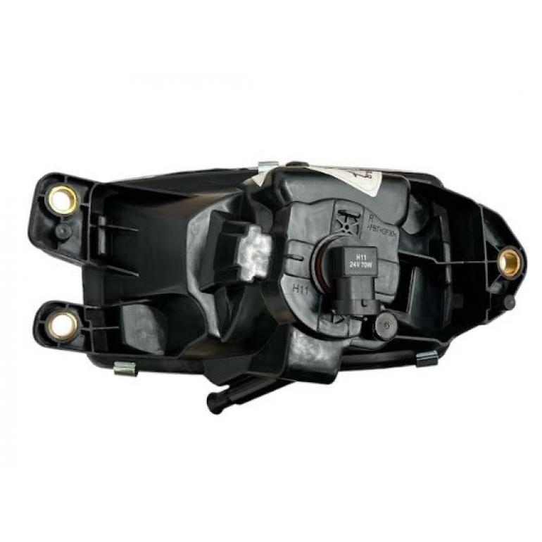 FRONT FOG LAMP DRIVER SIDE RH