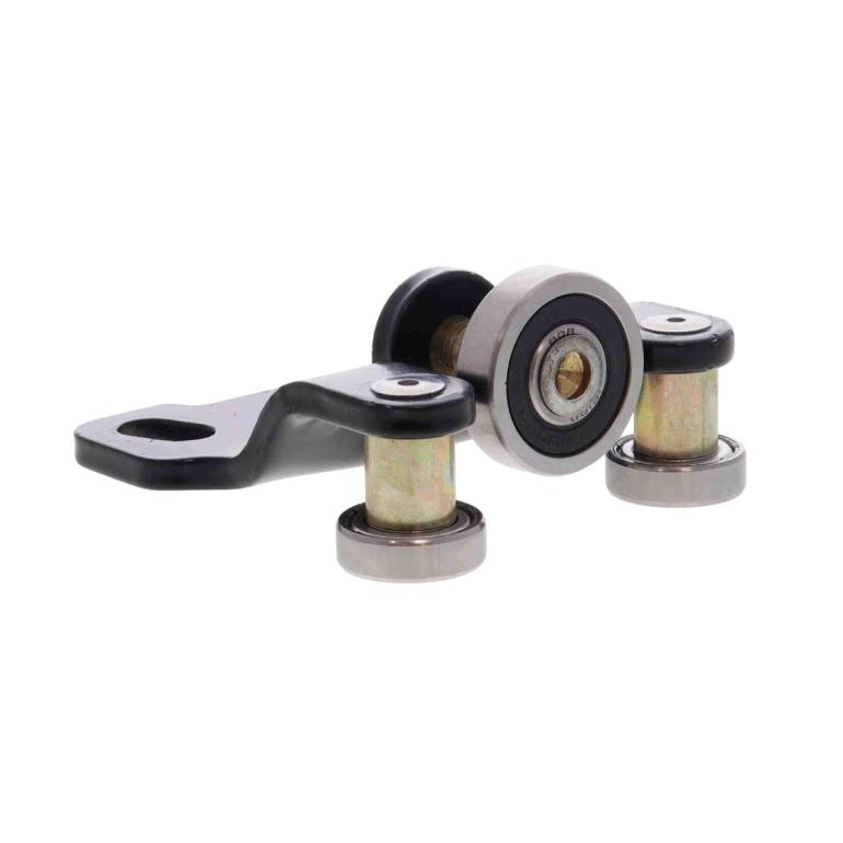 SIDE LOADING DOOR MIDDLE ROLLER RUNNER PASSENGER SIDE LH