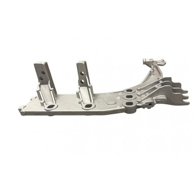 LOWER STEP SUPPORT BRACKET DRIVER SIDE RH