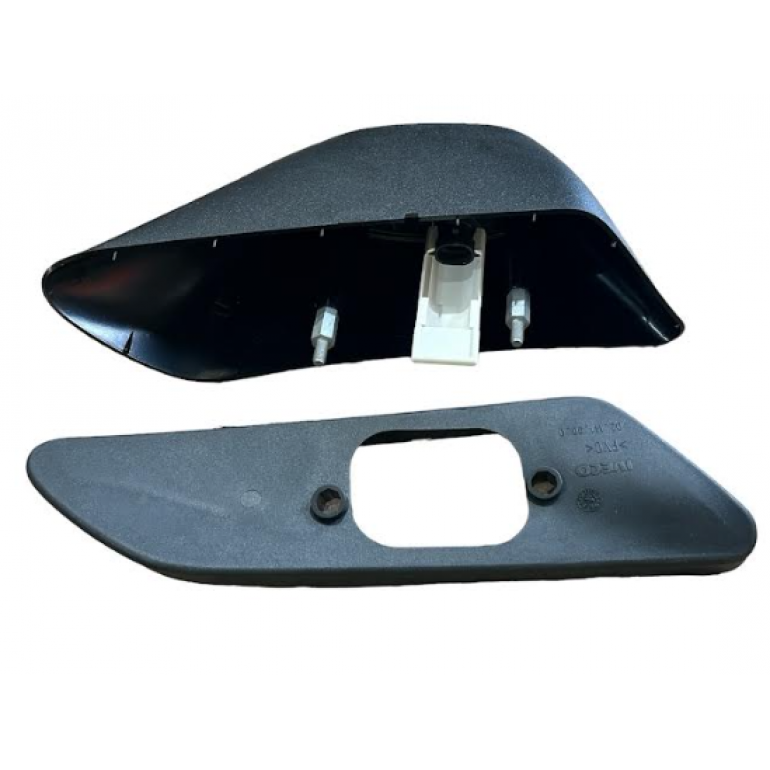 FRONT SIDE REPEATER LAMP PASSENGER SIDE LH