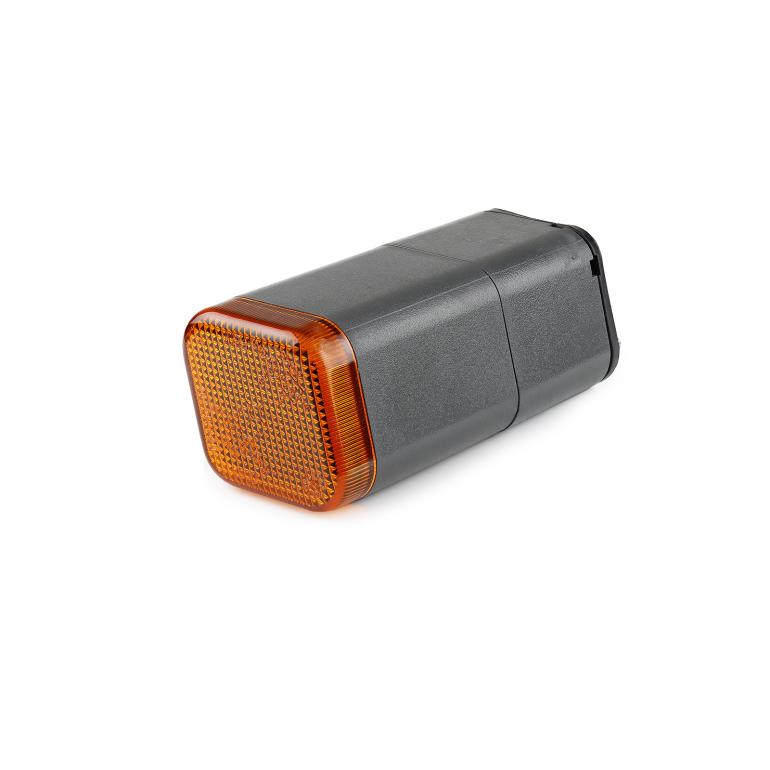 AMBER WING SIDE REPEATER LAMP FITS RH OR LH