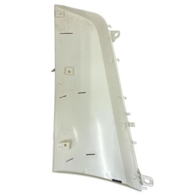 INNER CORNER PANEL DEFLECTOR PASSENGER SIDE LH